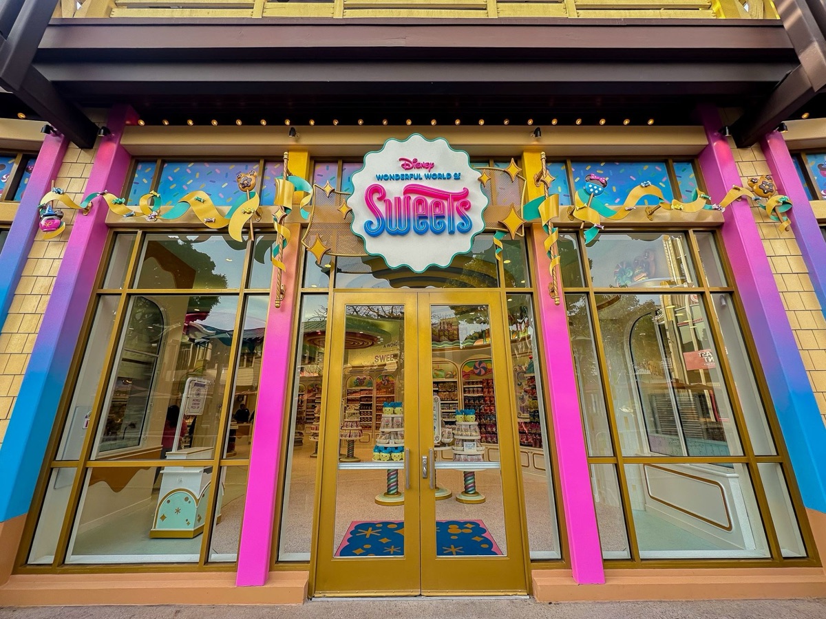 Disney Wonderful World of Sweets at Downtown Disney