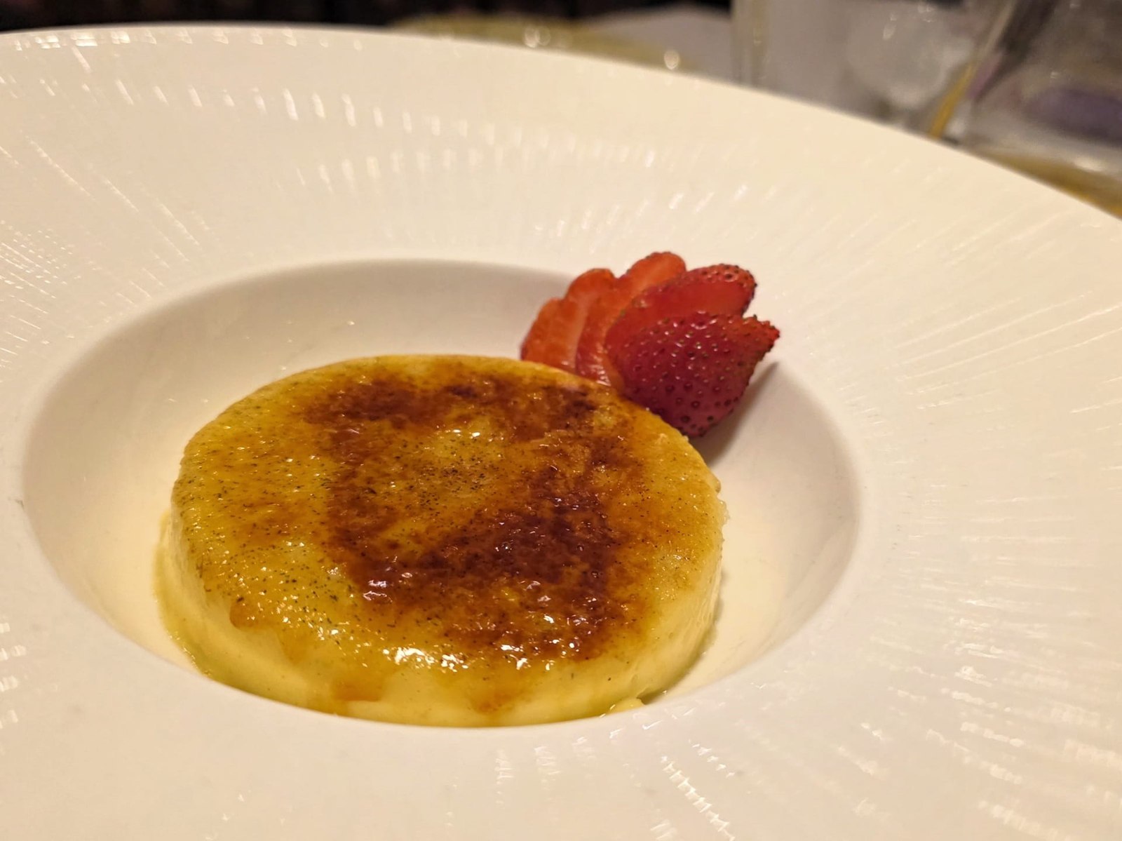 Vanilla Bean Creme Brulee California Grill