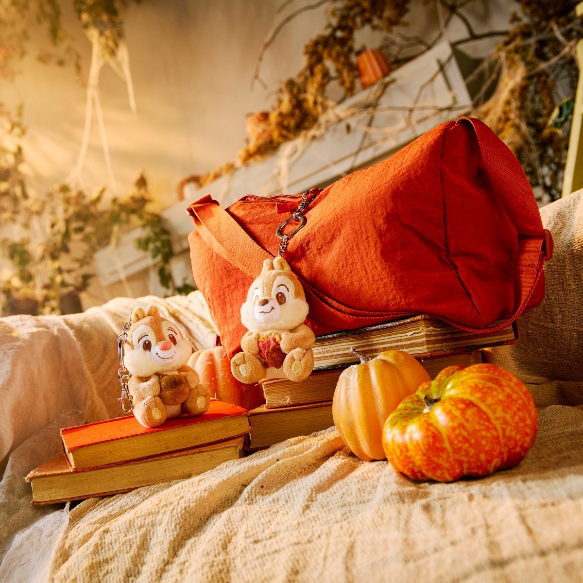 Chip bag charm Fall Vibes plush, view 2