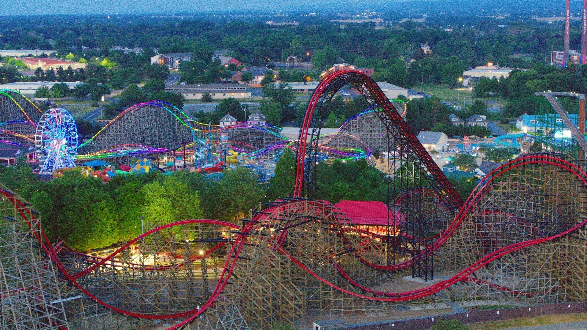 Wildcat’s Revenge at Hersheypark near sunset
