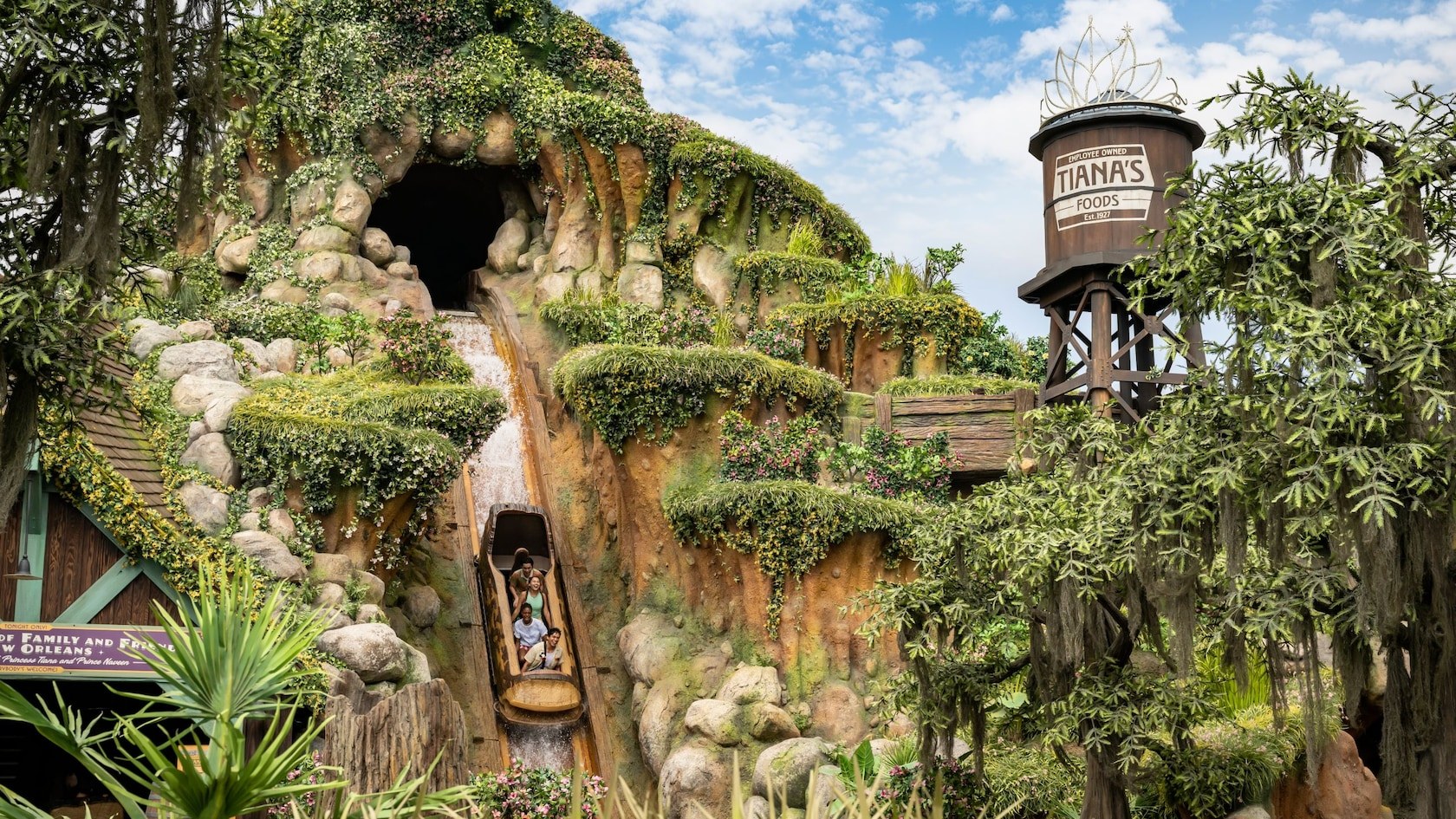 Tiana’s Bayou Adventure at Disneyland Park in official attraction photography