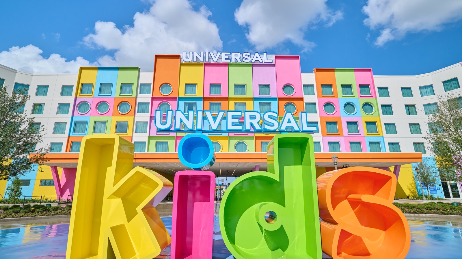 The colorful Universal Kids Resort marquee outside the Frisco theme park
