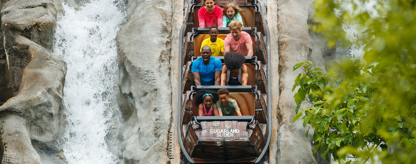 Riders descend the 60-foot drop on Daredevil Falls at Dollywood