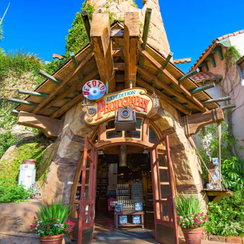 DeFoto’s Expedition Photography shop at Universal Islands of Adventure