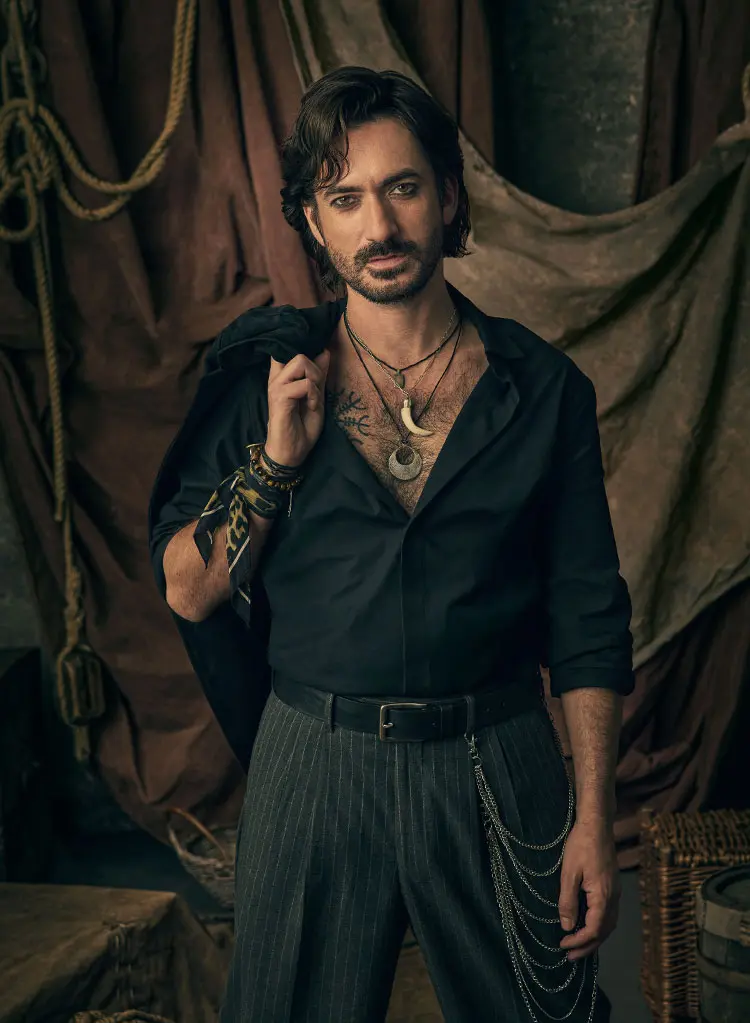 George Maguire as Captain Jack Sparrow in the London immersive production