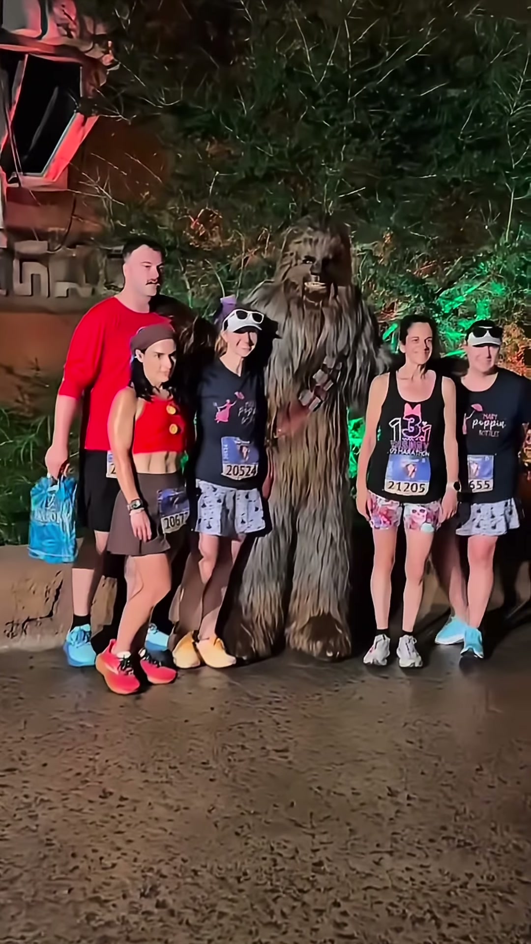 Wine & Dine Half Marathon runners pose with Chewbacca during runDisney’s official race-day reel