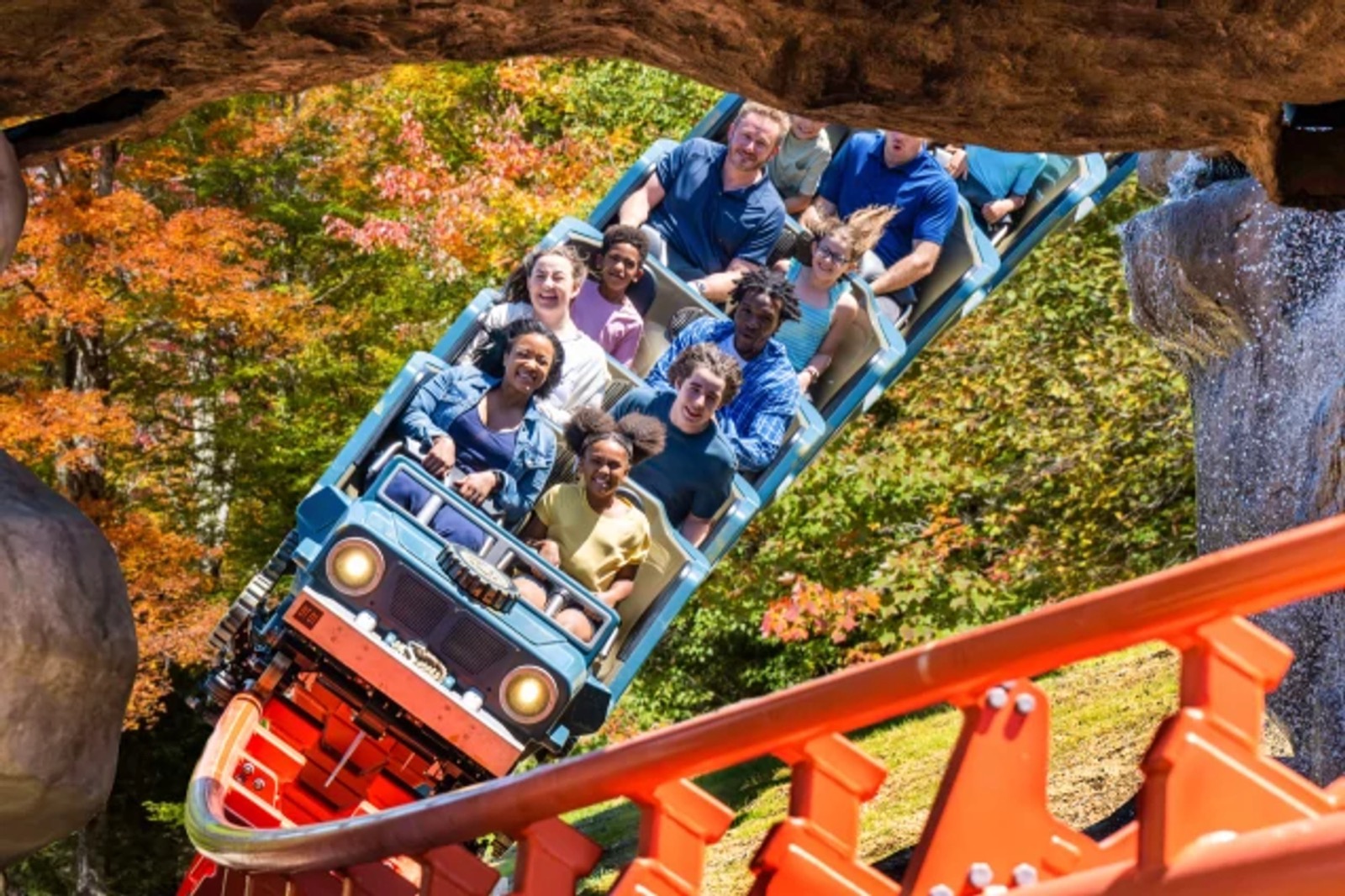 Guests riding Big Bear Mountain at Dollywood