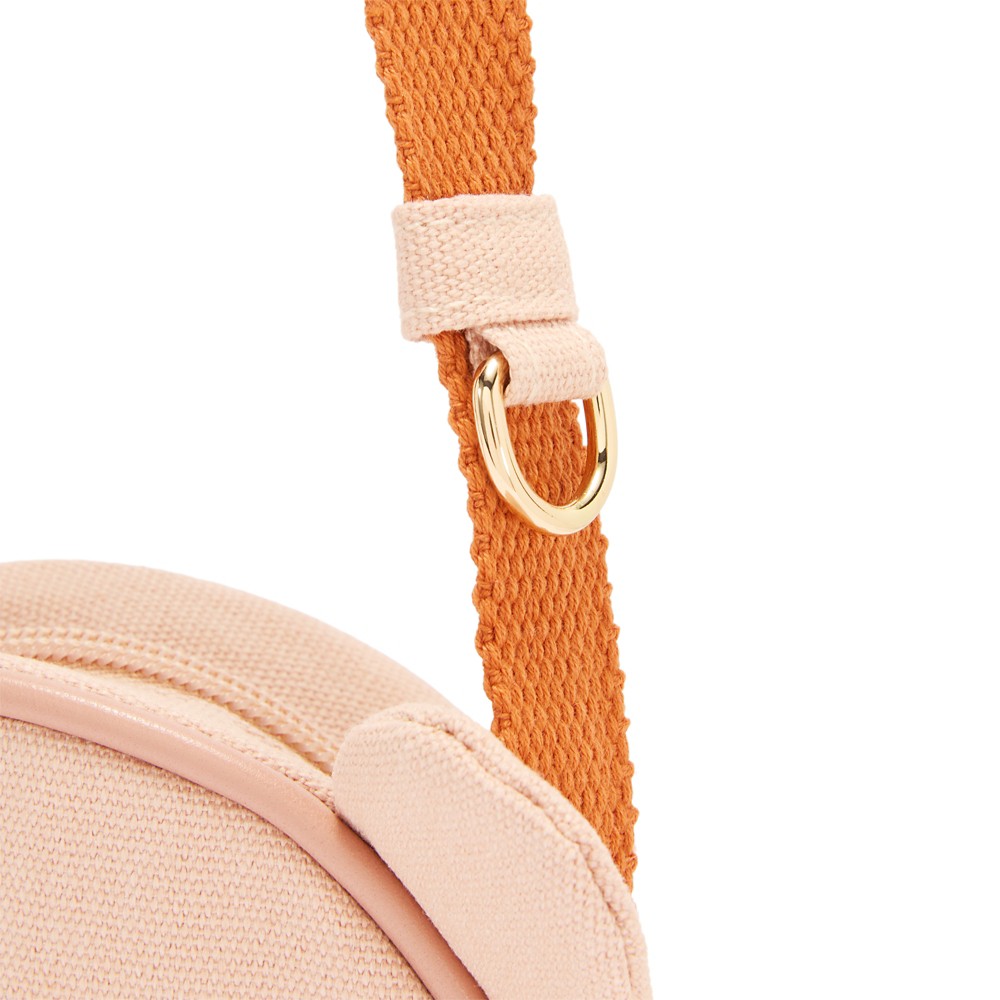 Adjustable strap hardware on the Winnie the Pooh crossbody bag