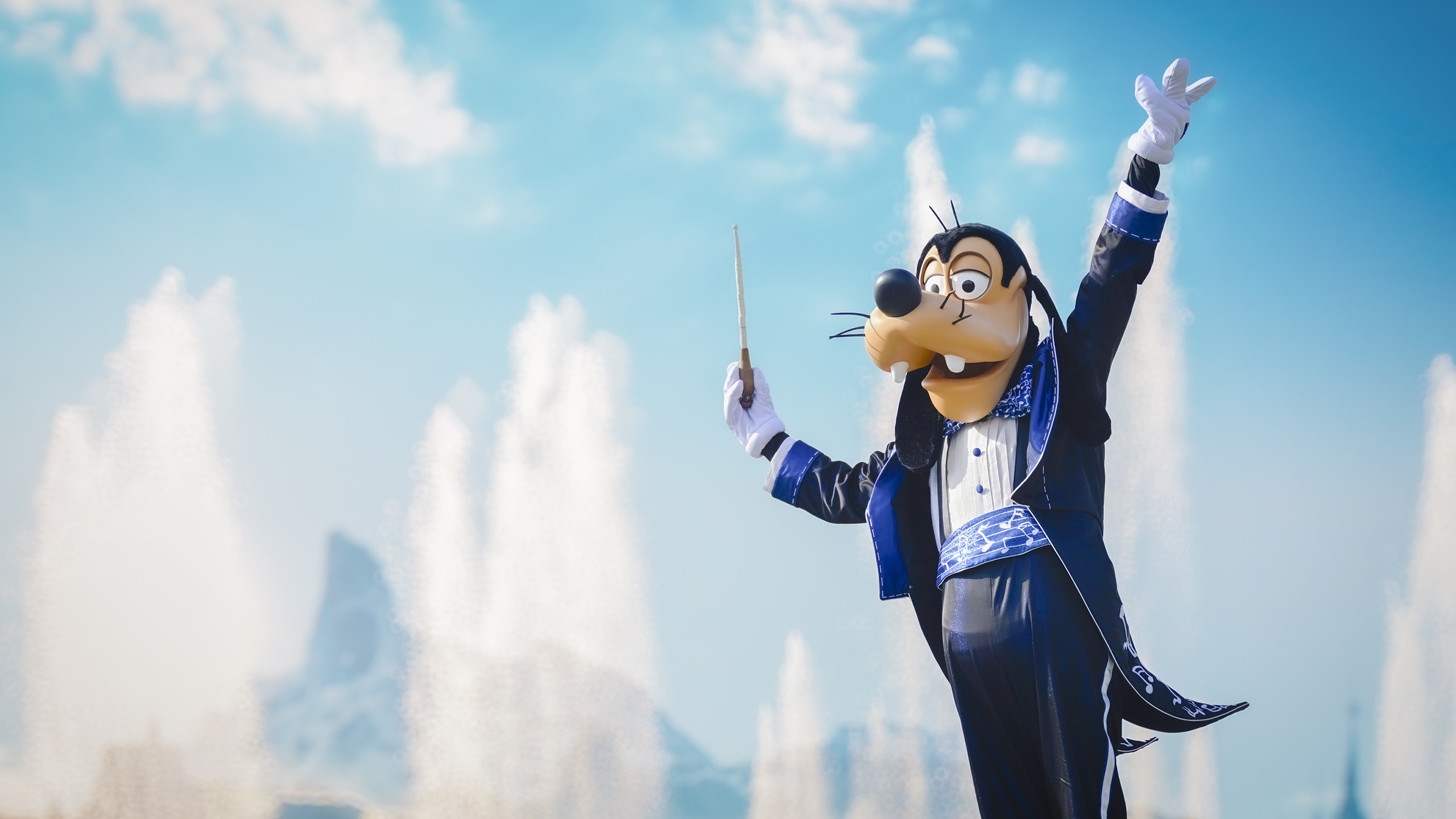 Goofy conducts an aquatic orchestra at Disney Adventure World