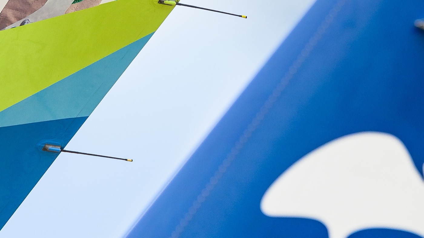 Toy Story 5 Horizon Air aircraft photo