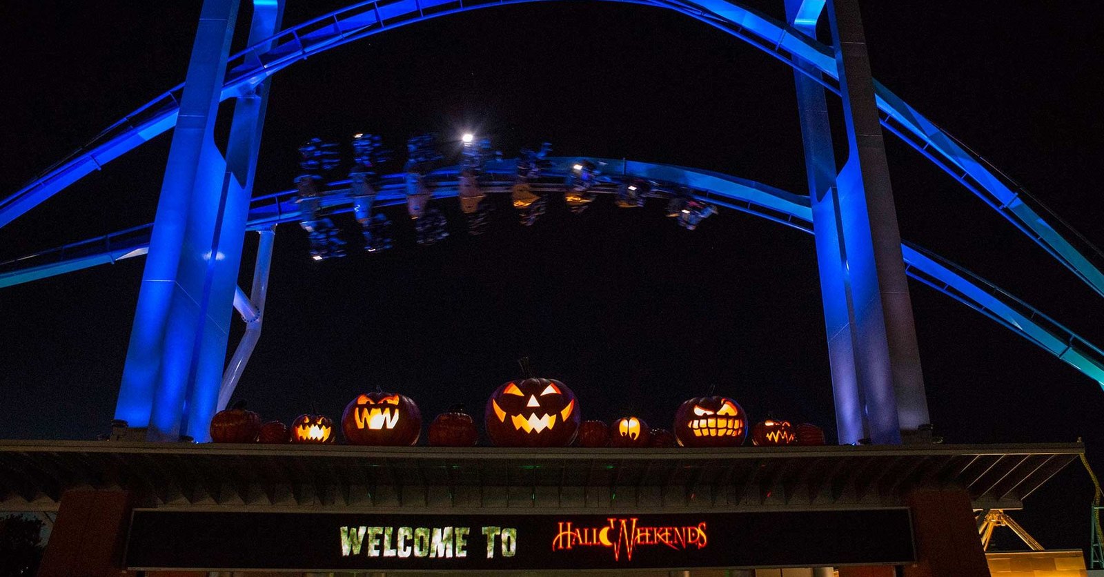 Cedar Point HalloWeekends characters in fog for Scream Peek Preview