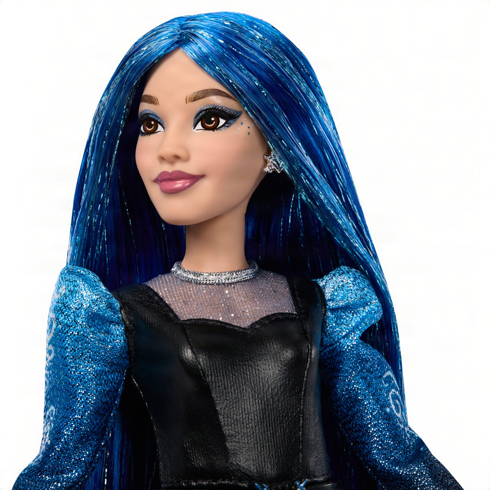 Chloe doll shown with dagger and fashion accessories