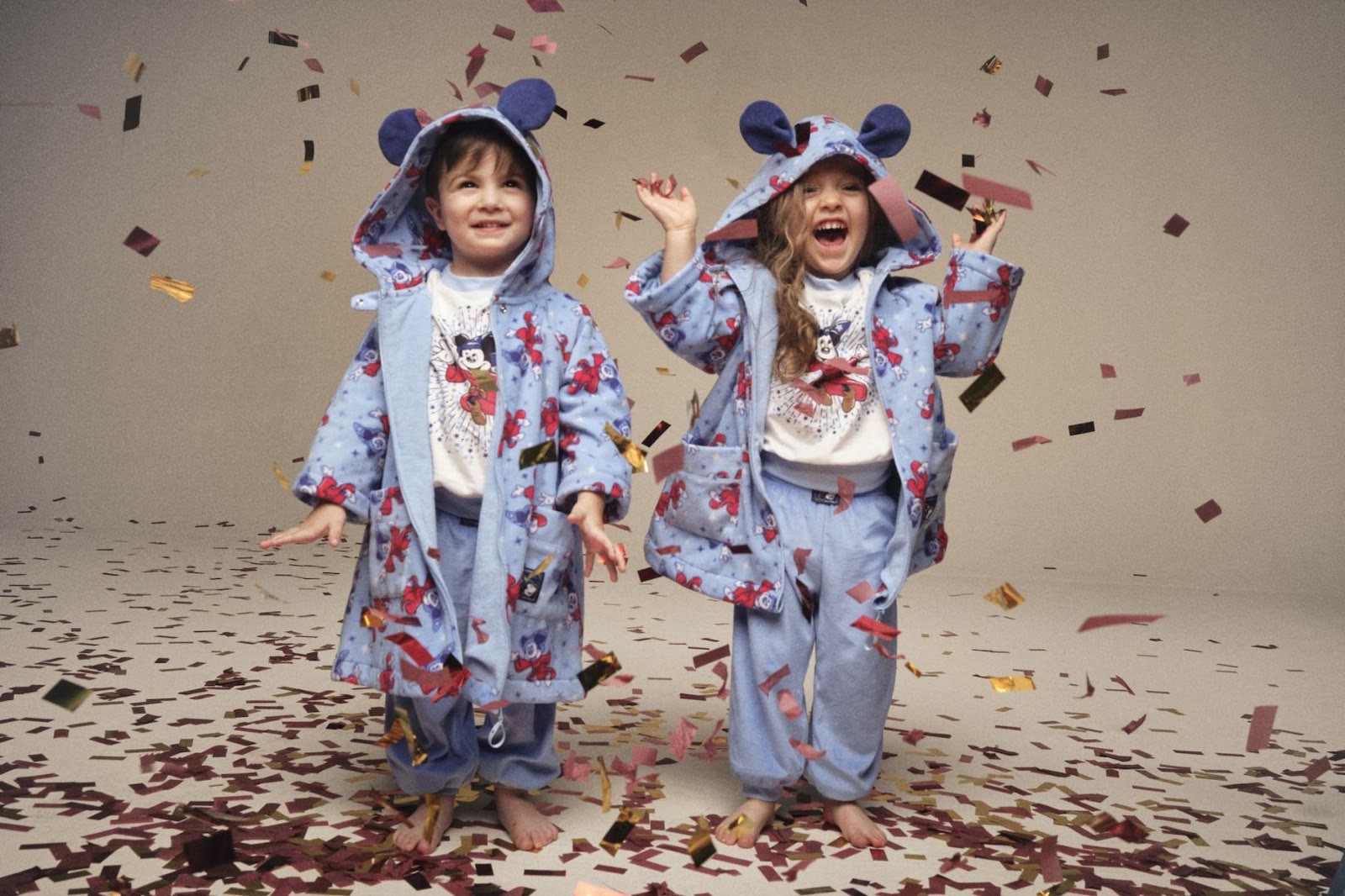 Sorcerer Mickey children's pajamas and blue plush robe