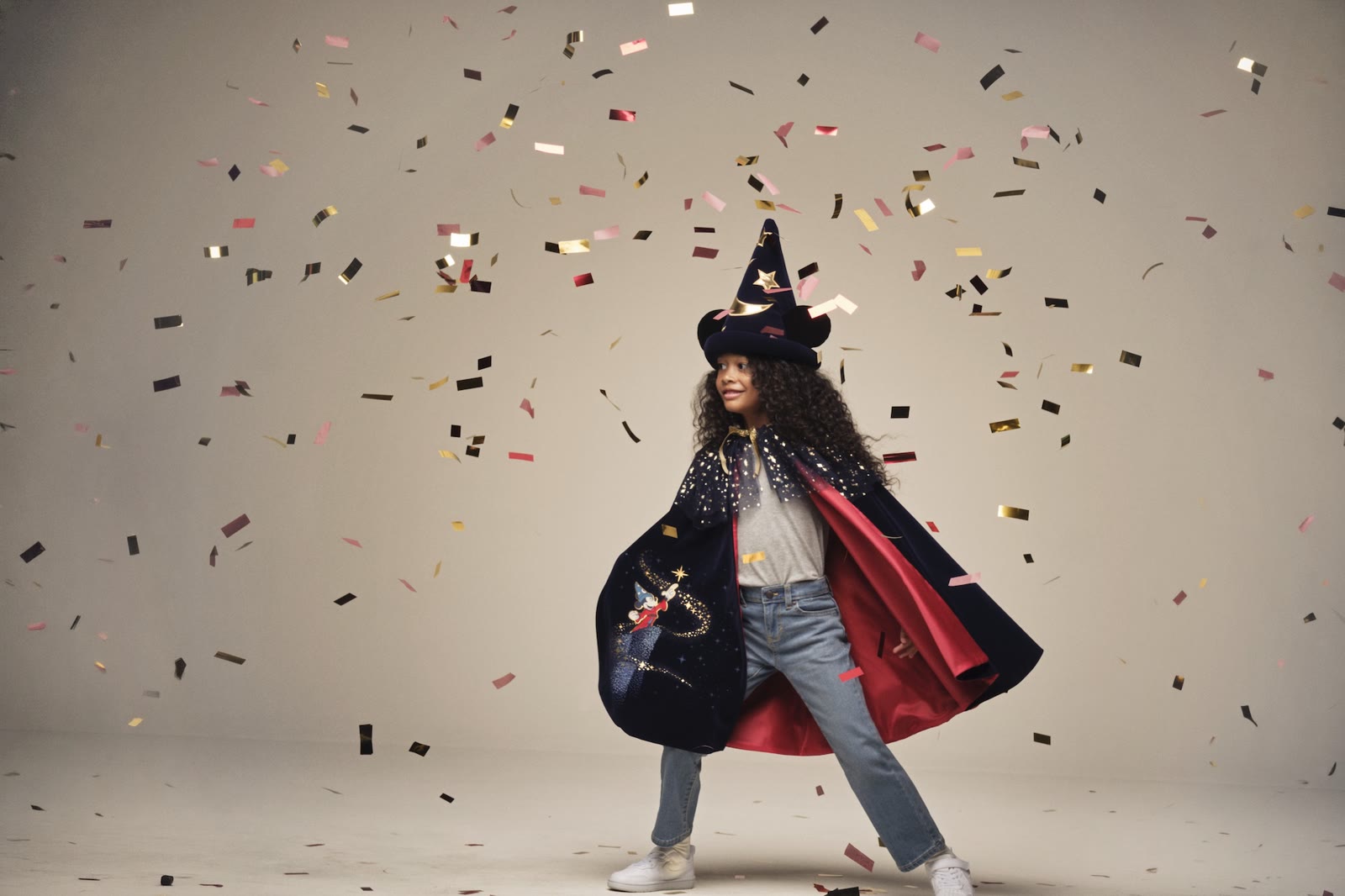 Sorcerer Mickey children's dress-up set