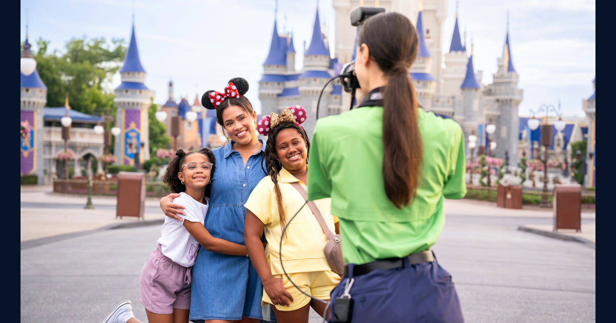 Complete Guide to Disney PhotoPass and Memory Maker at Walt Disney World