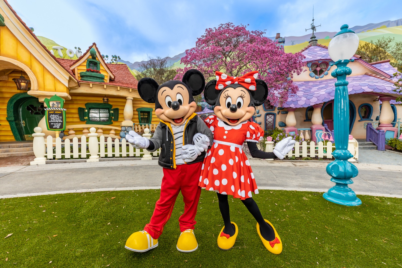 Mickey and Minnie Mouse in Mickey’s Toontown.