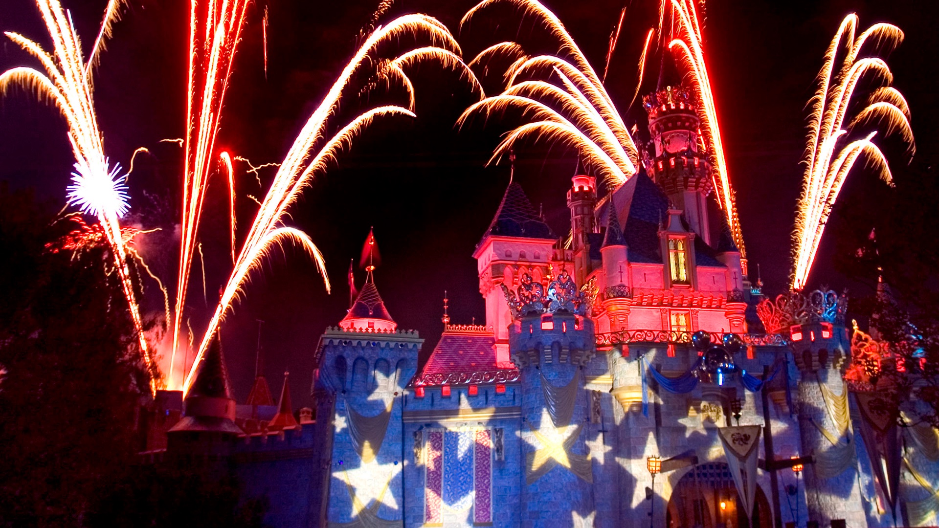Remember Dreams Come True fireworks over Sleeping Beauty Castle