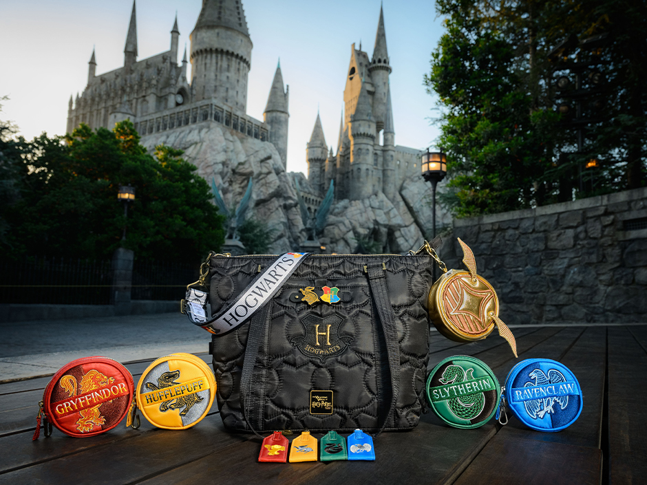 Harry Potter Lug Build-A-Bag collection in front of Hogwarts castle