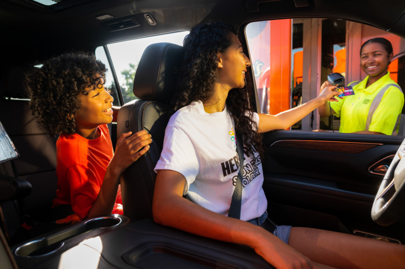 A family in the Hersheypark parking lot.