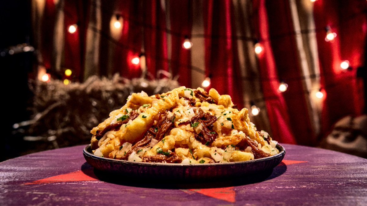 Birria Pizza Fries from the Halloween Horror Nights 35 food preview