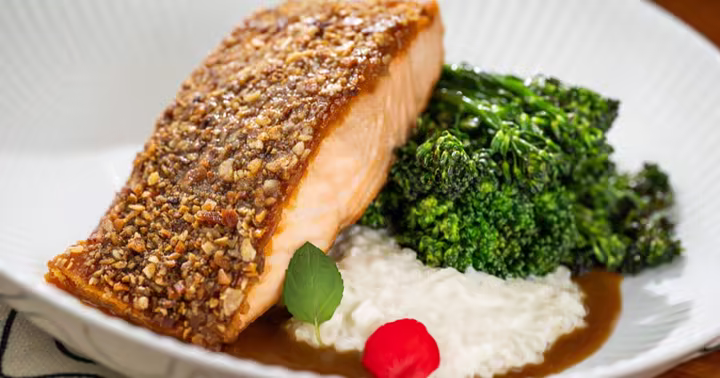 Almond-Crusted Salmon at Le Cellier Steakhouse
