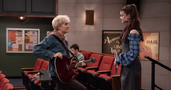 Vee and Elijah perform together in an official Vampirina: Teenage Vampire Season 2 image