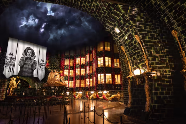 The Ministry atrium inside Harry Potter and the Battle at the Ministry