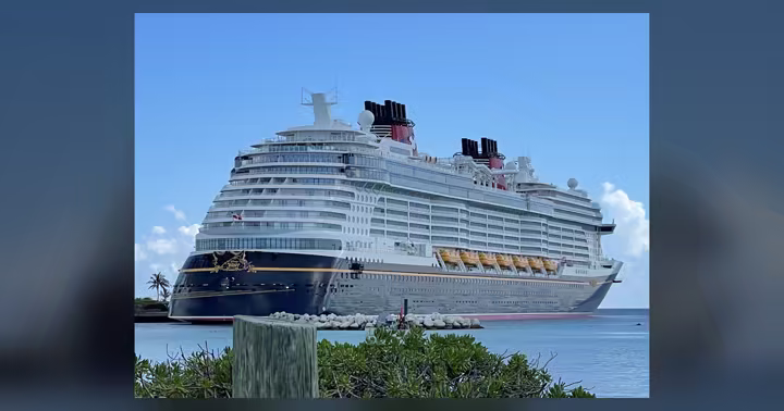 Disney Cruise Line Wi-Fi: Free Navigator Features, Internet Plans and Roaming