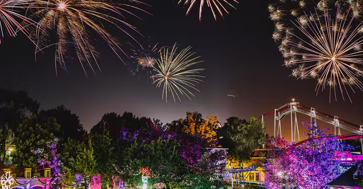 Fourth of July fireworks artwork for California's Great America Star-Spangled Nights