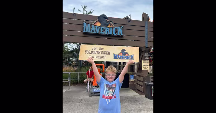 Maverick's 500,000th rider of Cedar Point's 2026 season
