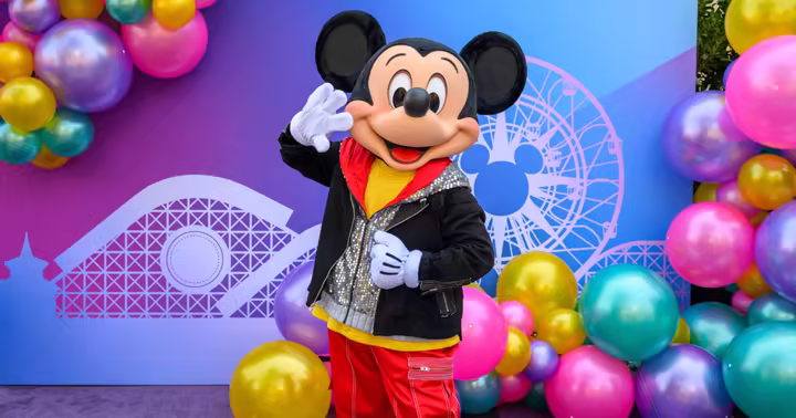 Mickey Mouse at the Disney Jr. Let's Play! Party