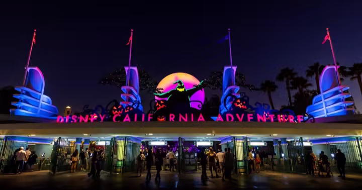 Complete Guide to Disneyland Halloween Time 2026: Dates, Tickets and Park Strategy