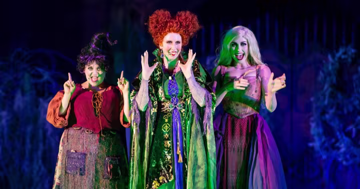 The Sanderson Sisters performing Hocus Pocus Villain Spelltacular at Magic Kingdom
