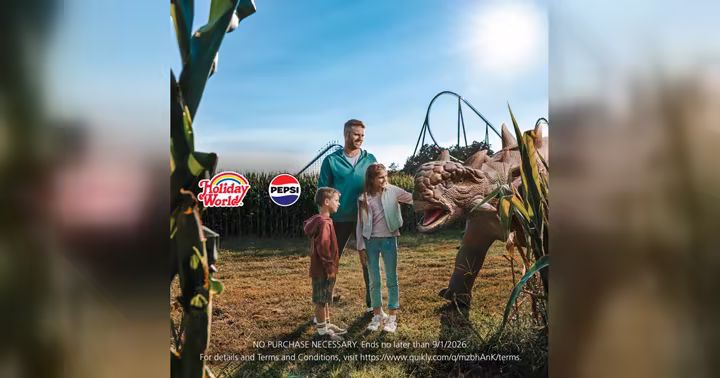 A family visits the corn maze at Holiday World during Happy Halloween Weekends