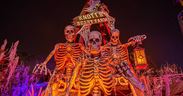 Knott's Scary Farm Nightmares Revealed event key art