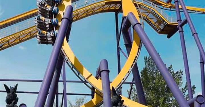 La Ronde amusement park image