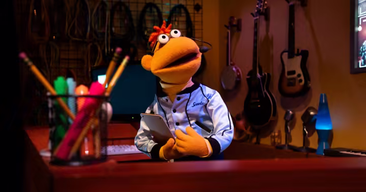 Scooter in a recording studio set for Rock 'n' Roller Coaster Starring The Muppets