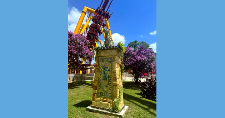 Chupacabra figure at the entrance to the coaster queue at Six Flags Fiesta Texas