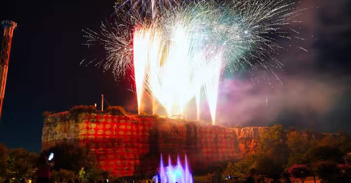Star-Spangled Nights fireworks artwork from Six Flags Fiesta Texas