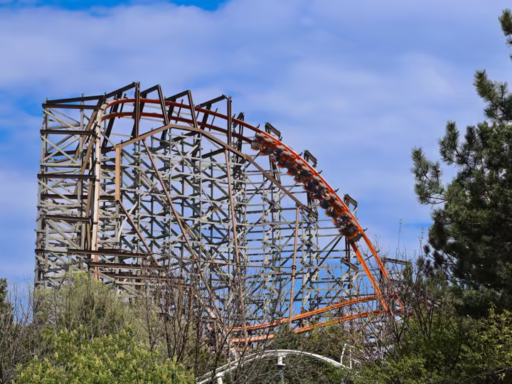 Six Flags Great America Memorial Day Sale graphic