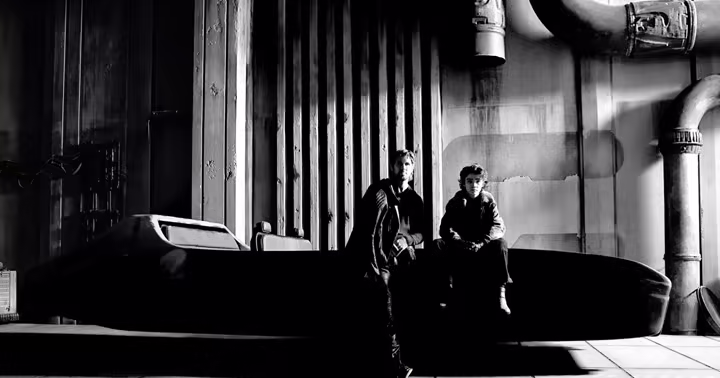 Ryan Gosling and Flynn Gray on the set of Star Wars: Starfighter
