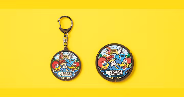 Universal Studios Japan 25th-anniversary manhole key chains and magnets