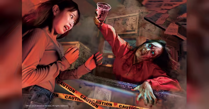 A zombie-themed drink is served at Universal Studios Japan's Wharf Cafe during Halloween Horror Nights