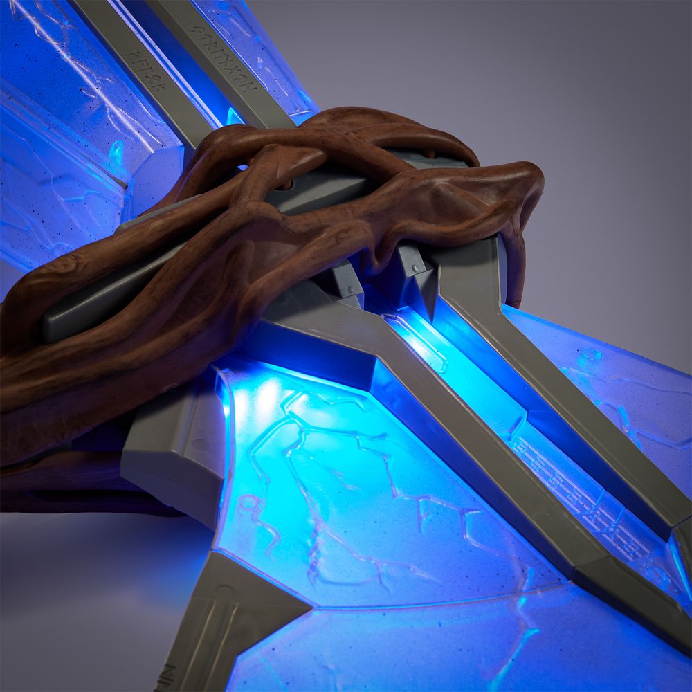 Stormbreaker axe replica detail product view