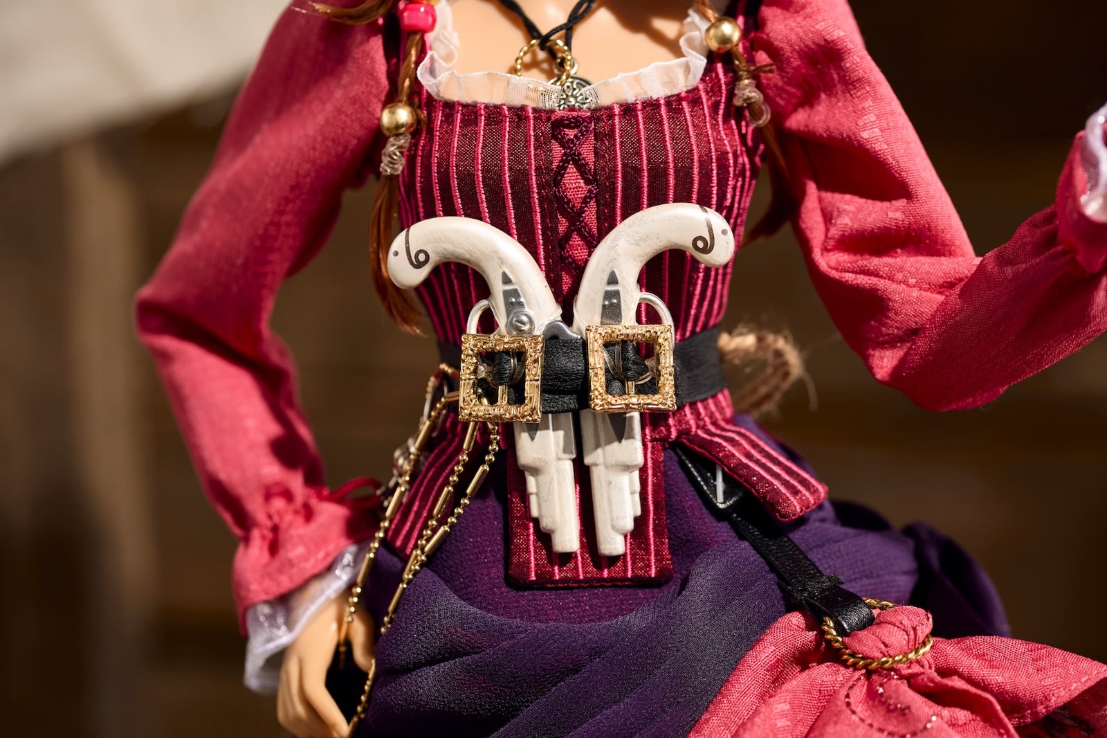 Redd doll belt with pistols, chains and key