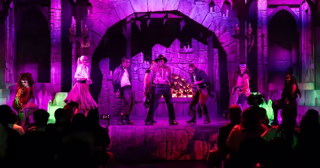 Dr. Fright’s Dead Man’s Party performers at Six Flags Over Georgia