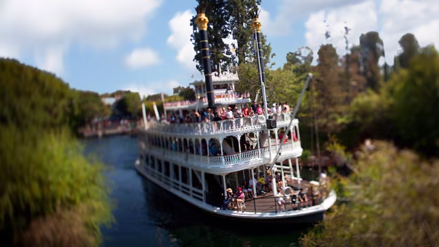 Mark Twain Riverboat on the Rivers of America at Disneyland