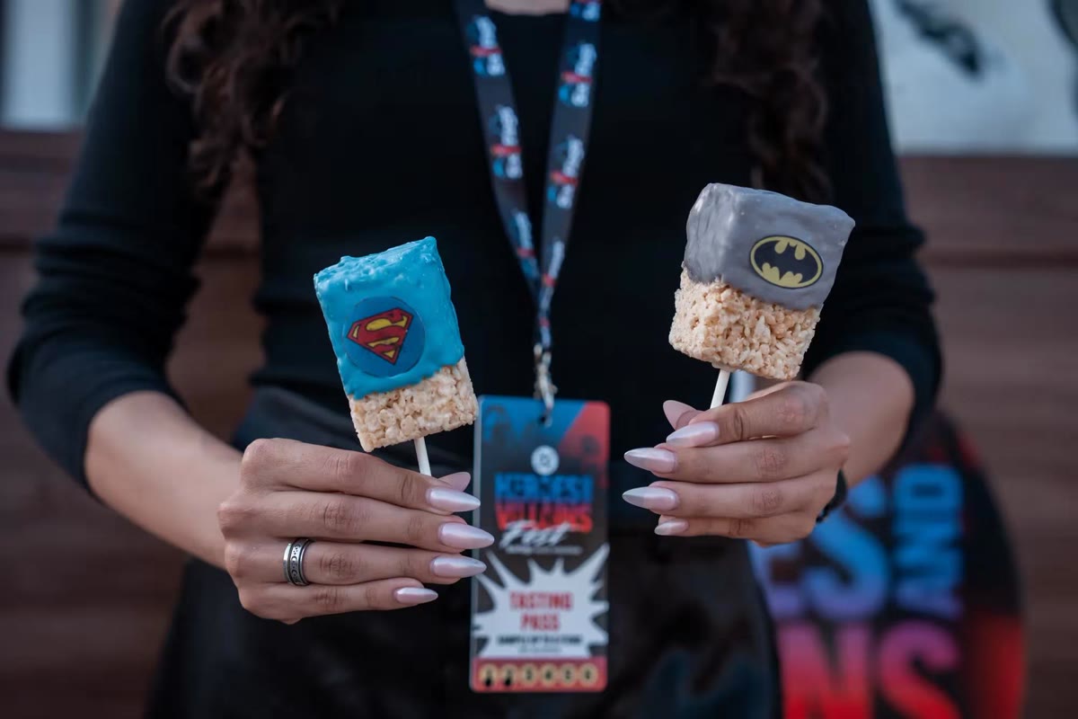 DC themed food at Six Flags Over Georgia