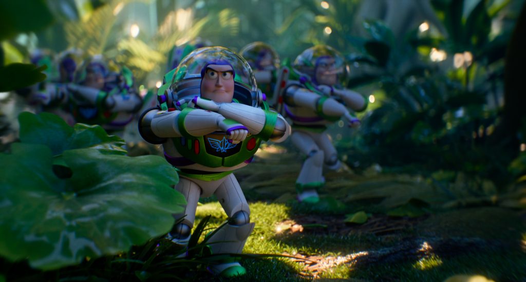 Buzz Lightyear faces a group of duplicate Buzz Lightyear figures in Toy Story 5