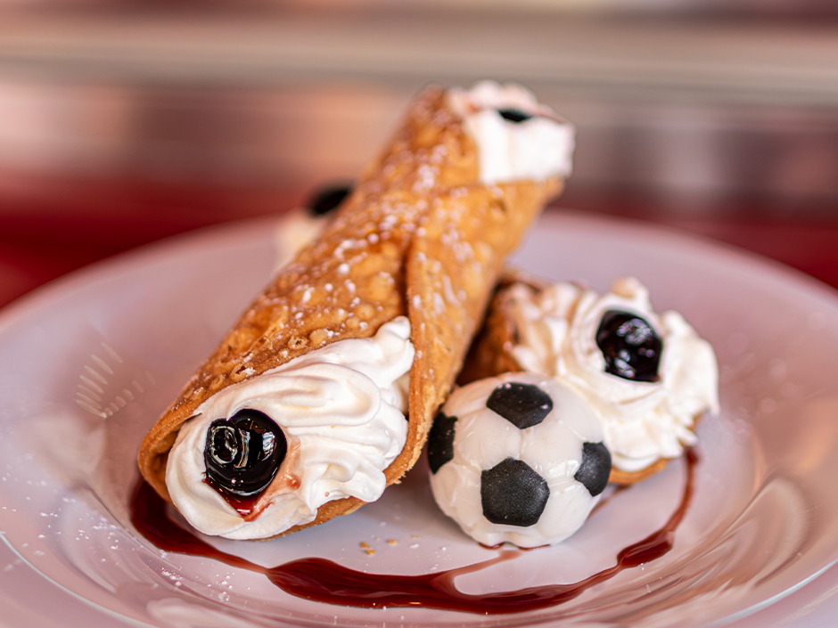 Cannoli from Red Oven Pizza Bakery